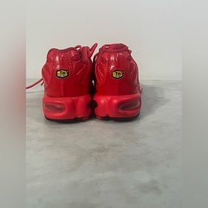 Nike Air Plus -TN Women’s shoes Cremson Red AU8424-600